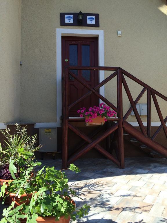 Gostilna Turk Hotel Hotedrsica Bagian luar foto