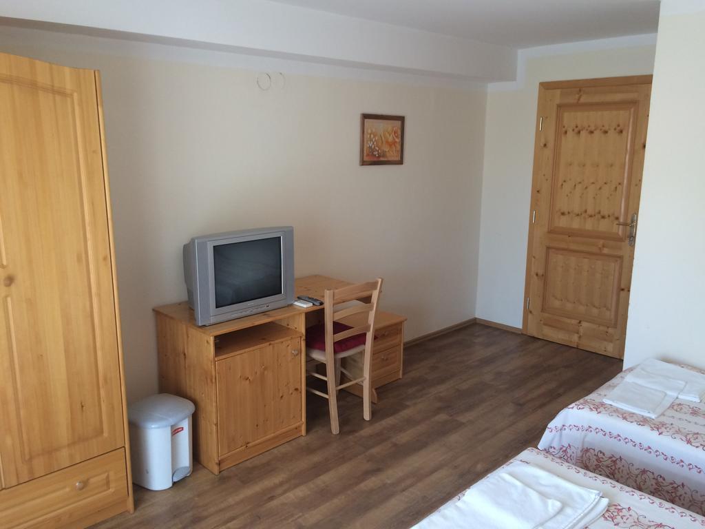 Gostilna Turk Hotel Hotedrsica Ruang foto
