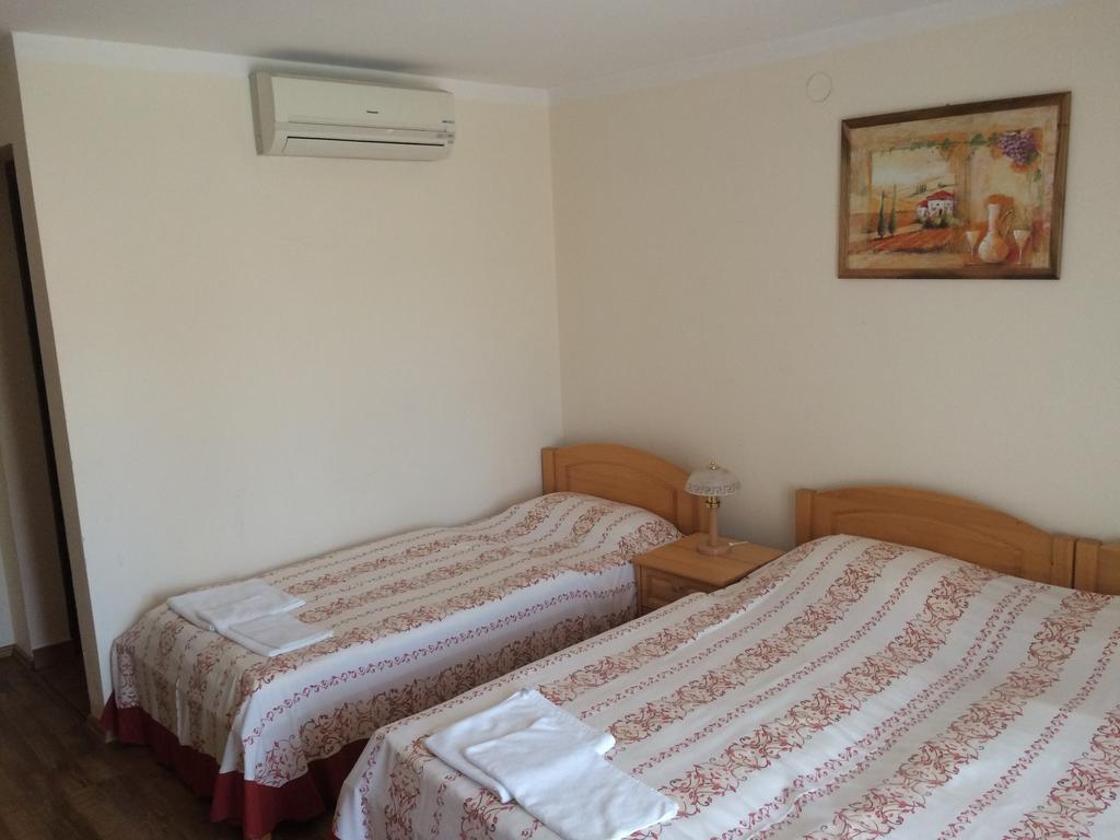 Gostilna Turk Hotel Hotedrsica Ruang foto